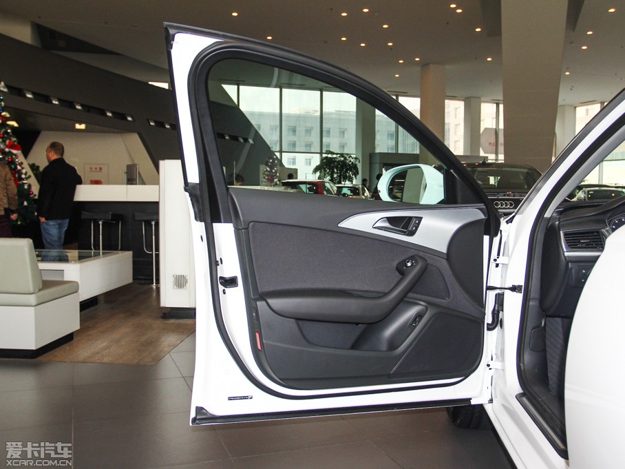 2014WA6L 30 FSI CVTg