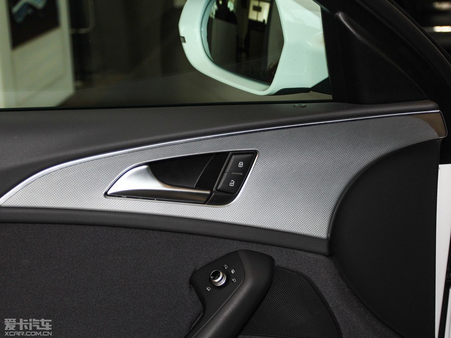 2014WA6L 30 FSI CVTg