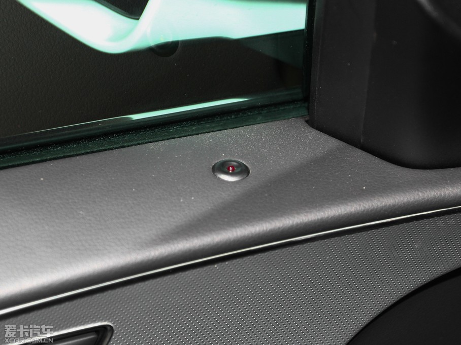 2014WA6L 30 FSI CVTg