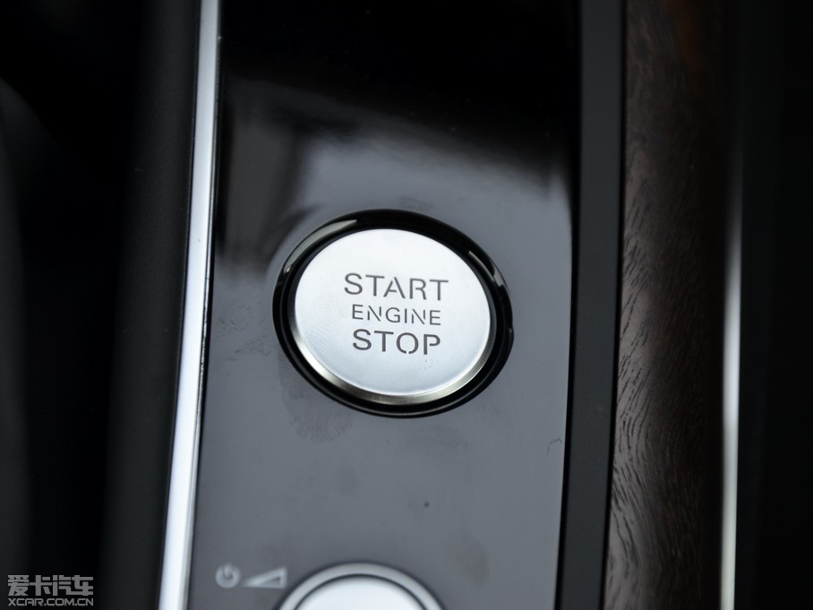 2014WA6L 35 FSI CVTA