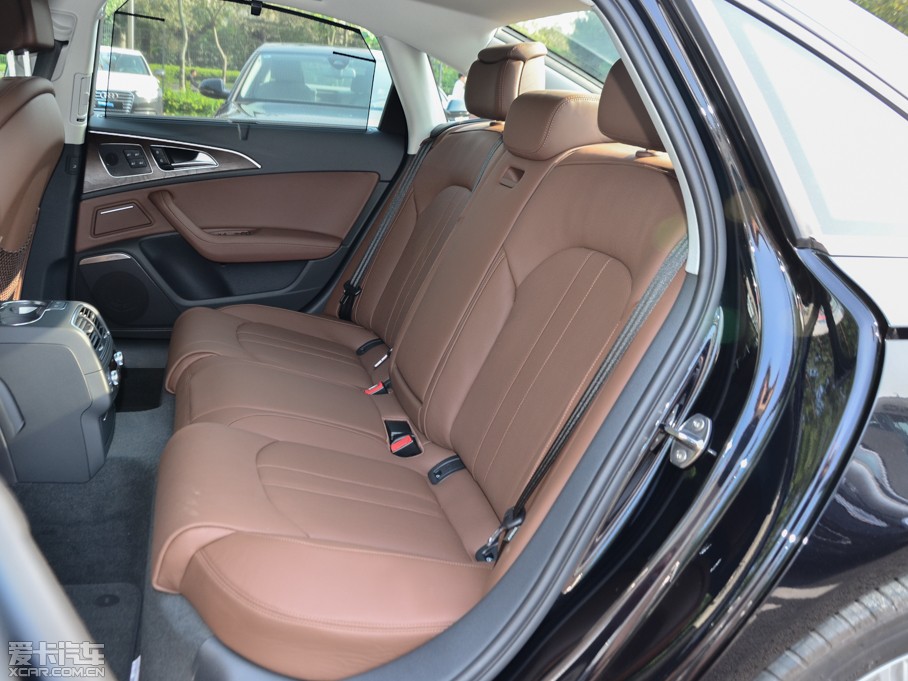 2014?yun)WA6L 35 FSI CVTA