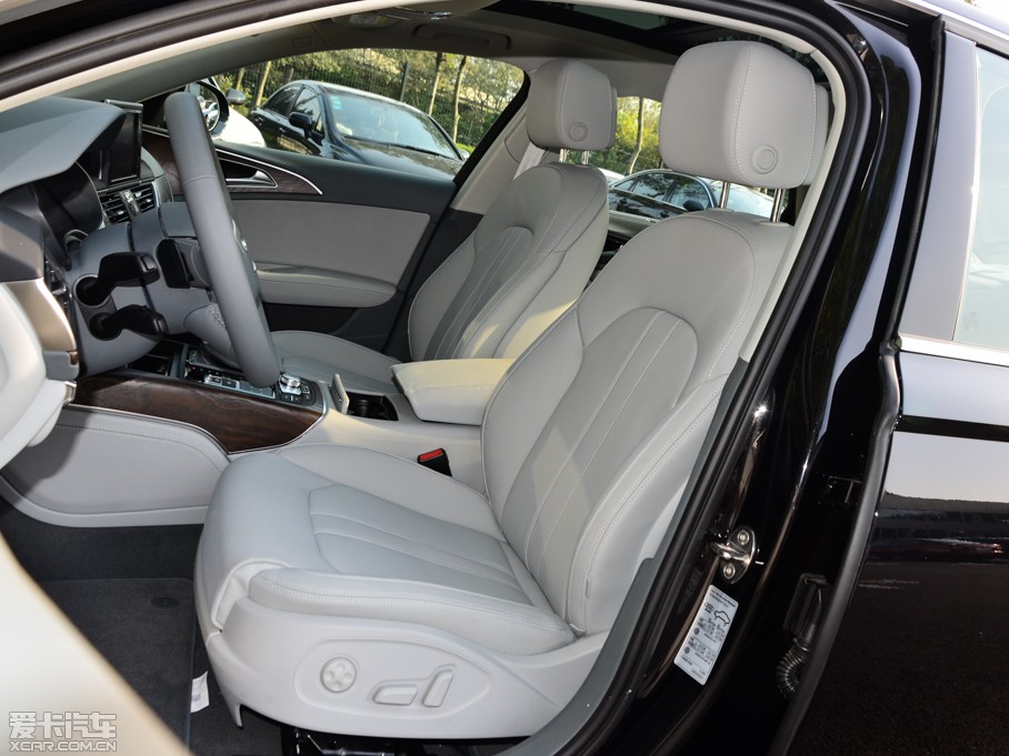 2014WA6L 50 TFSI quattroA