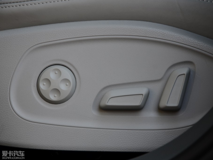 2014WA6L 50 TFSI quattroA