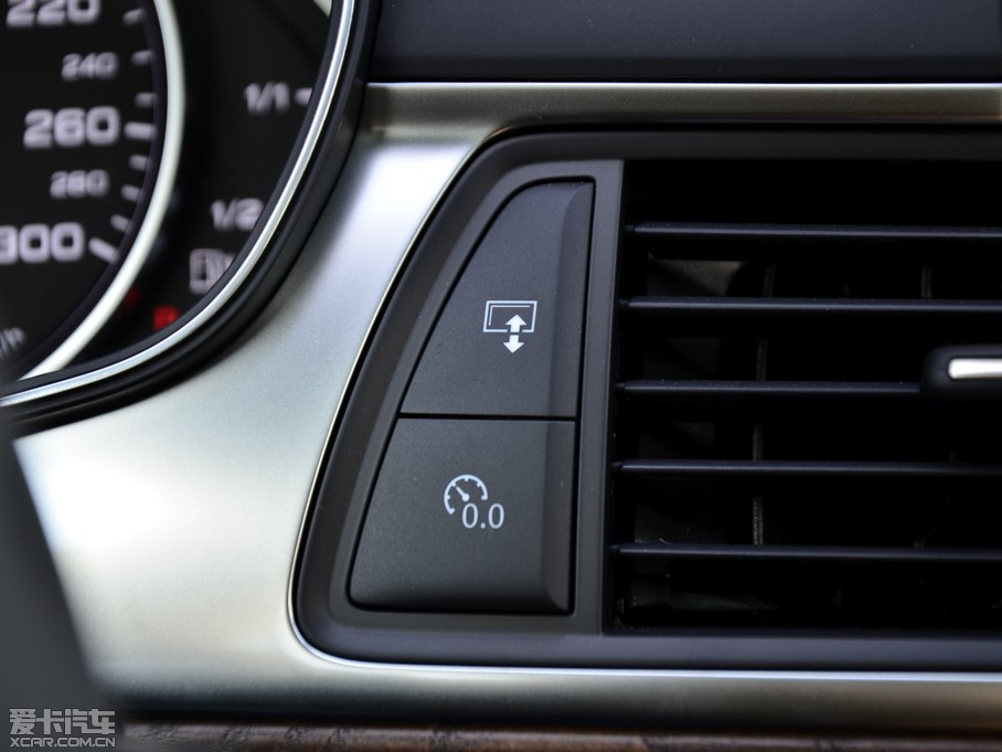 2014WA6L 50 TFSI quattroA