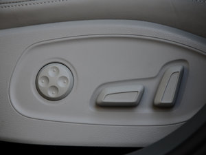 201450 TFSI quattroA {{