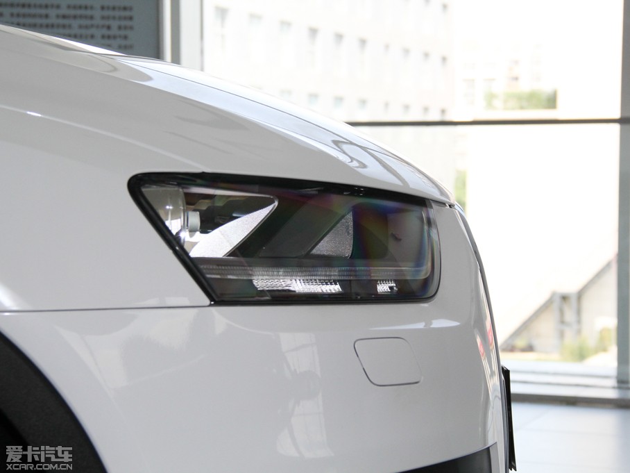 2015?yun)WQ3 30 TFSI M(jn)ȡ