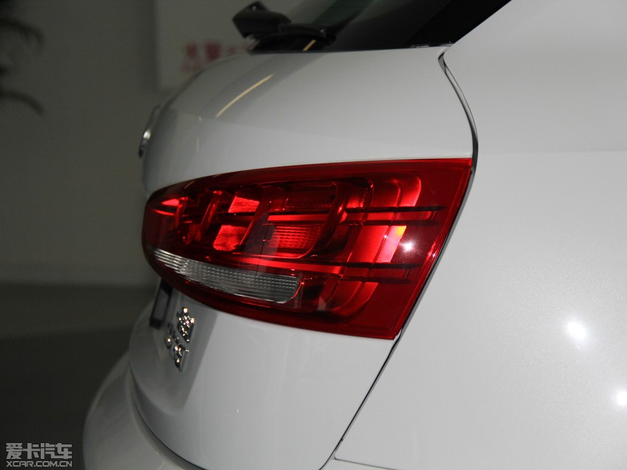 2015?yun)WQ3 30 TFSI M(jn)ȡ