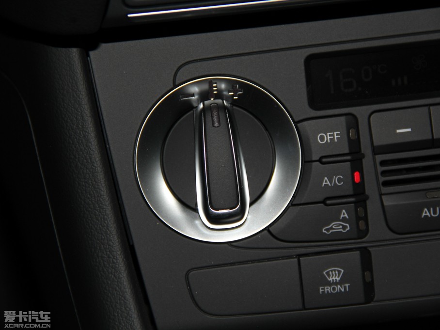 2015?yun)WQ3 30 TFSI M(jn)ȡ