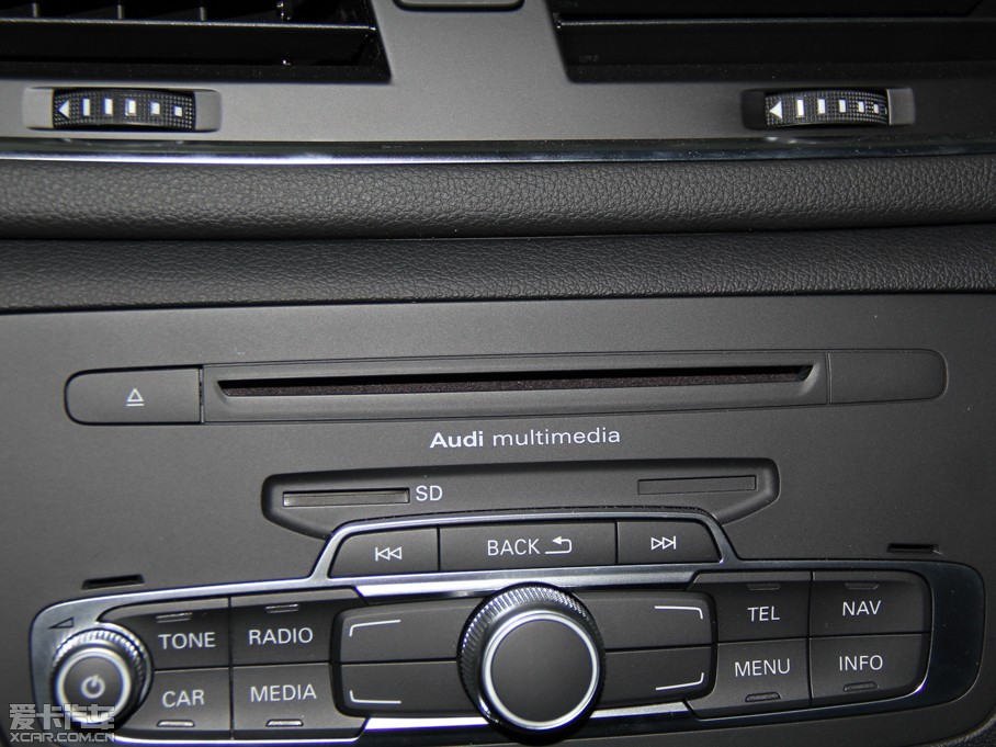 2015WQ3 30 TFSI M(jn)ȡ