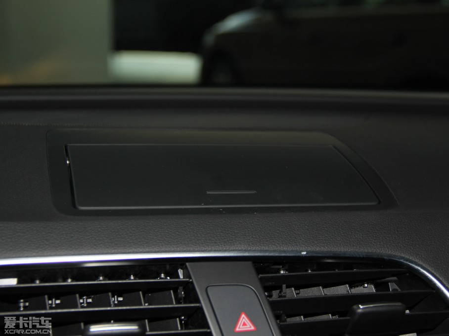 2015?yun)WQ3 30 TFSI M(jn)ȡ