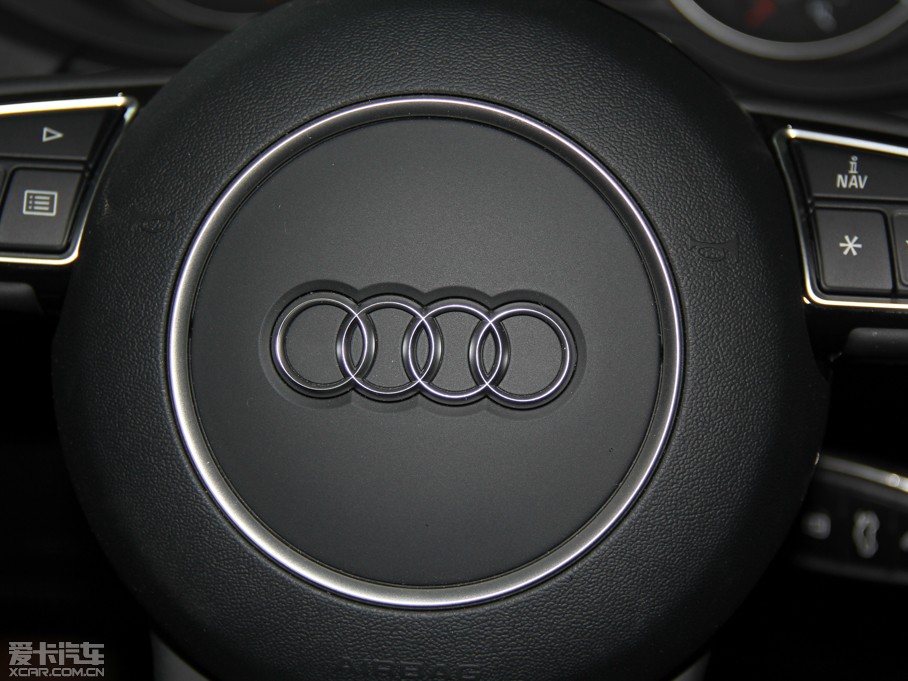 2015?yun)WQ3 30 TFSI M(jn)ȡ