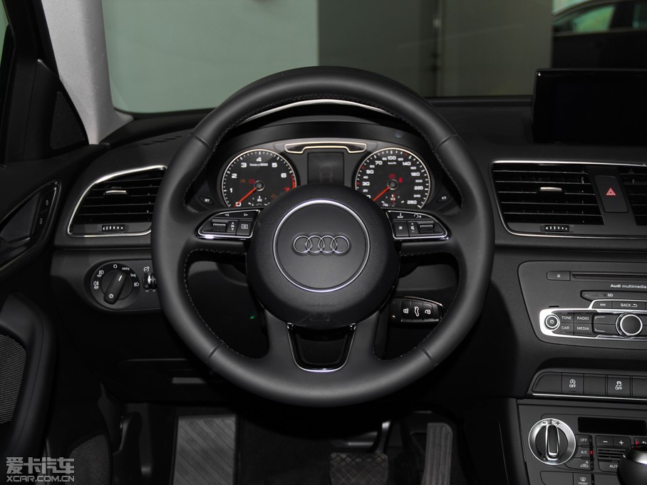 2015WQ3 30 TFSI M(jn)ȡ