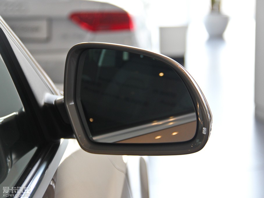 2015WQ3 35 TFSI quattro m