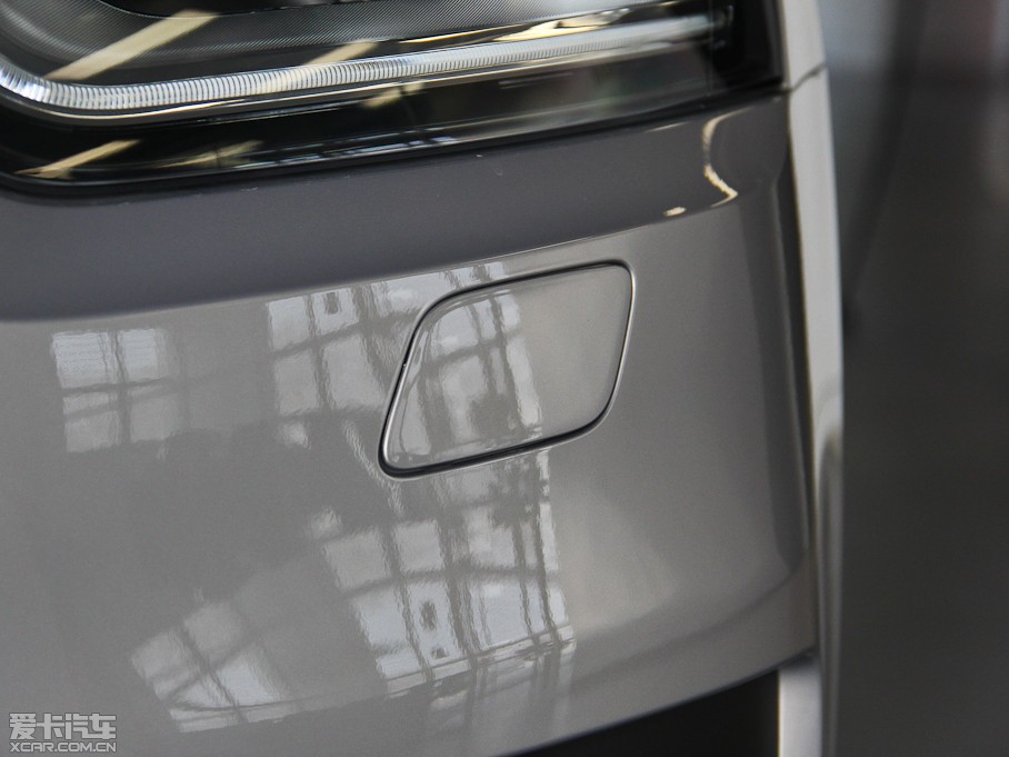 2015?yun)WQ3 35 TFSI quattro m