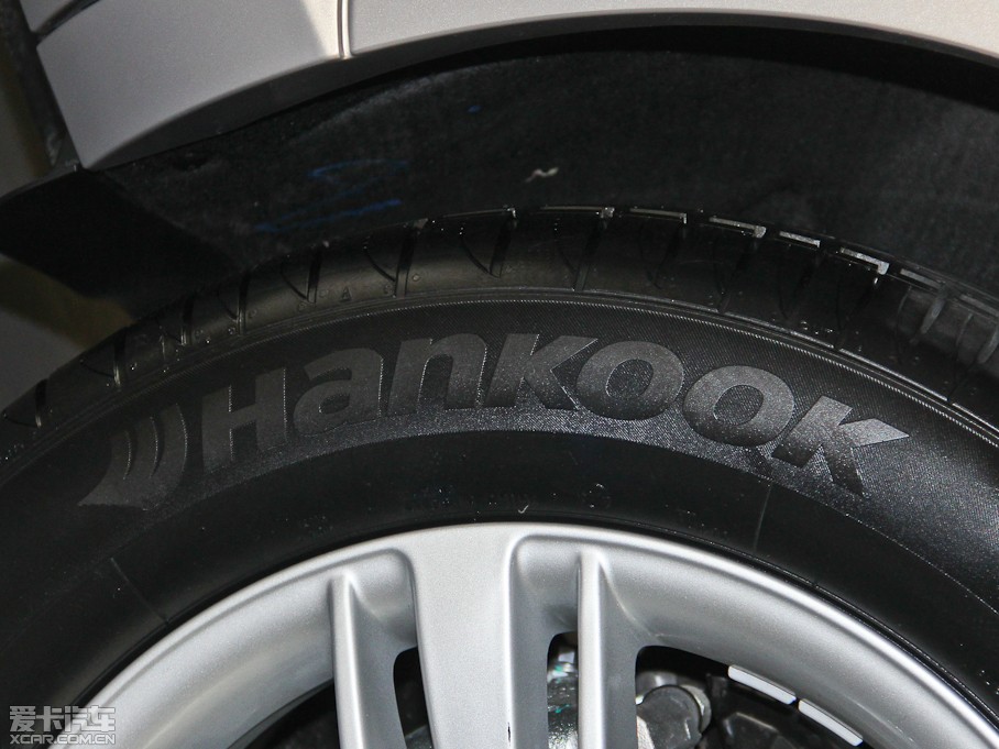 2015?yun)WQ3 35 TFSI quattro m