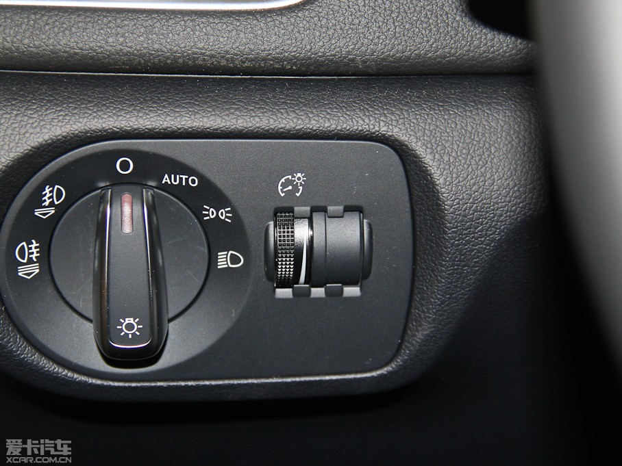 2015WQ3 35 TFSI quattro m