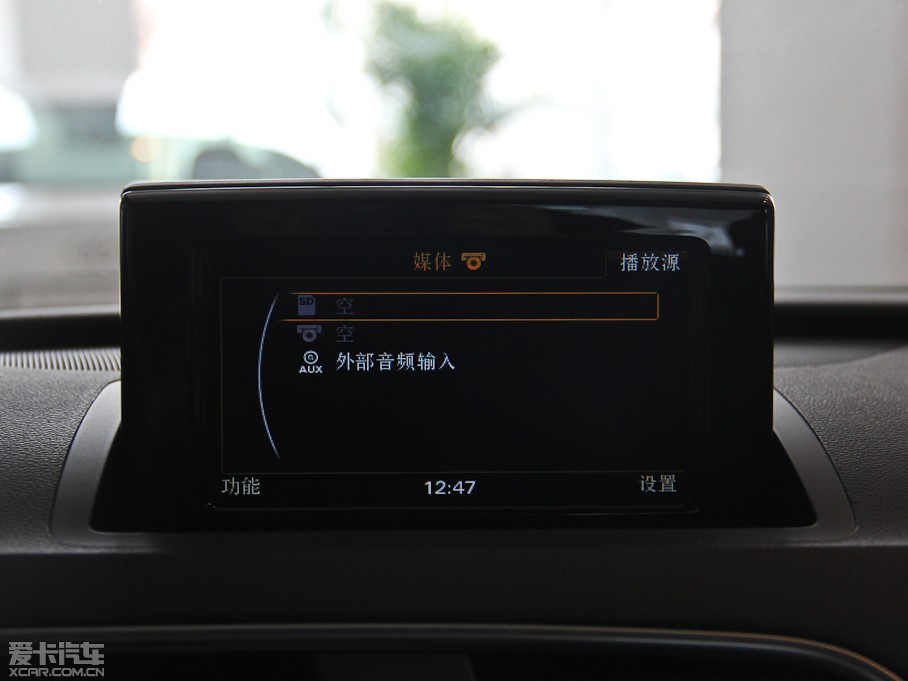 2015WQ3 35 TFSI quattro m