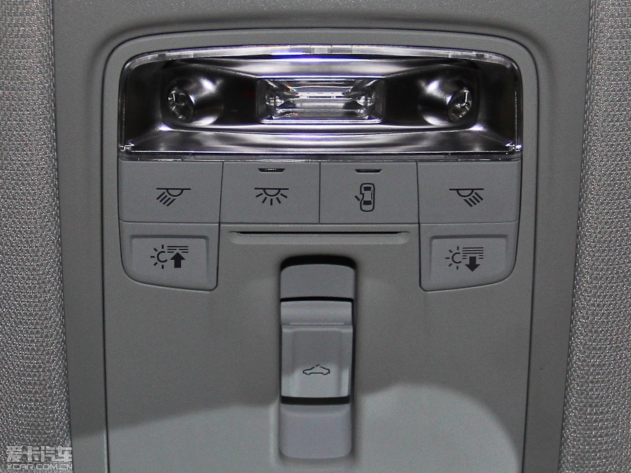 2015WQ3 35 TFSI quattro m