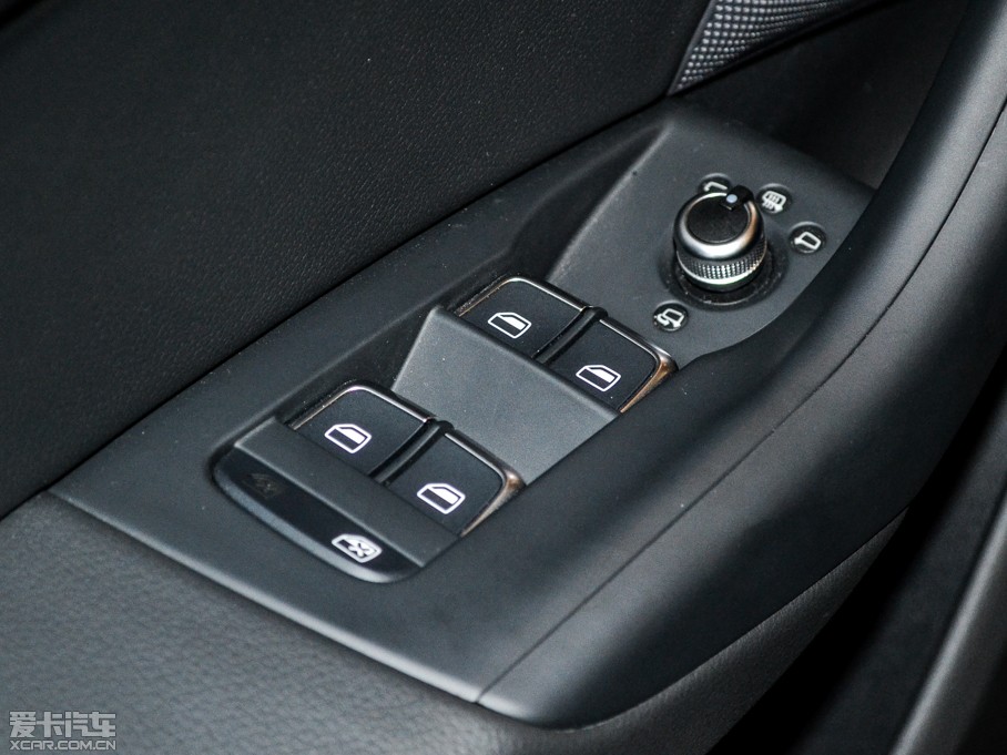 2015WQ3 35 TFSI quattro g