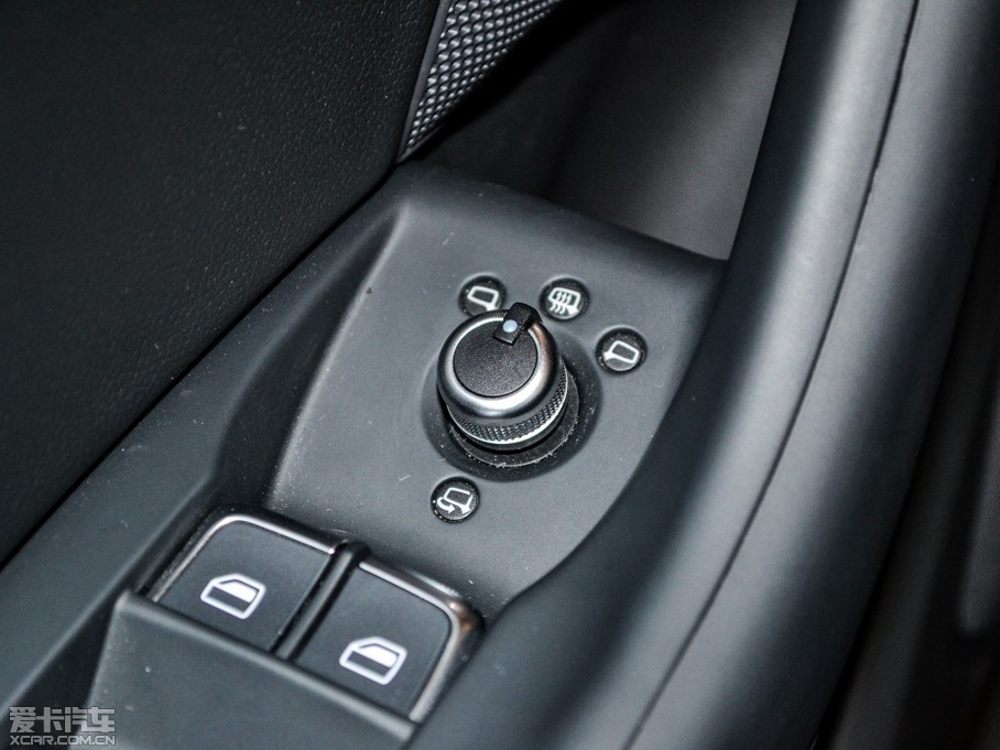 2015WQ3 35 TFSI quattro g