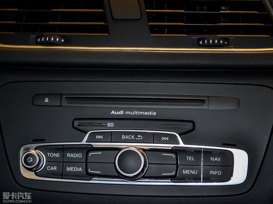 2015WQ3 35 TFSI quattro g