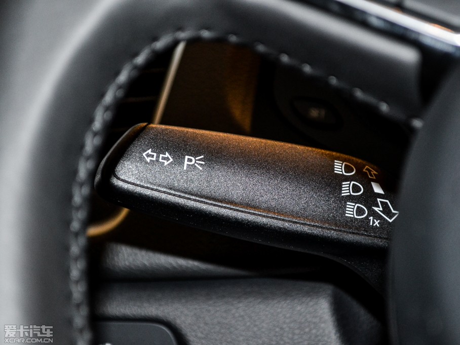 2015WQ3 35 TFSI quattro g