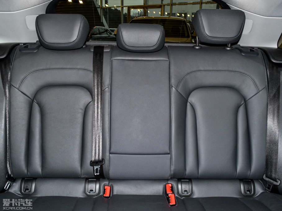 2015��W��Q3 35 TFSI quattro ���g��