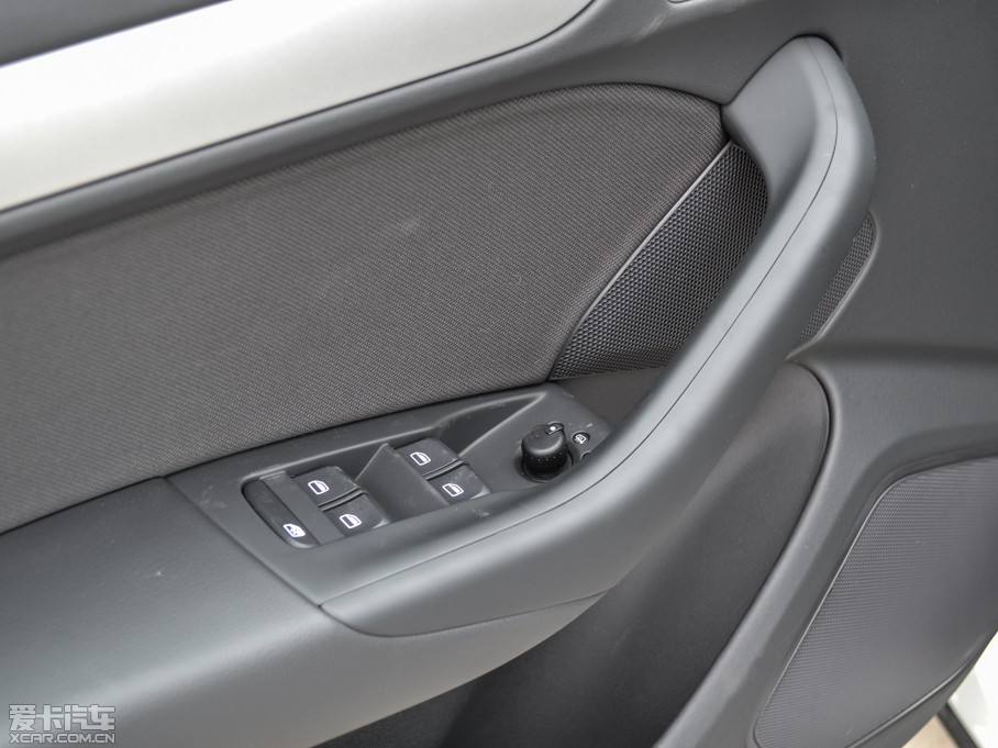 2015WQ3 35 TFSI quattro m