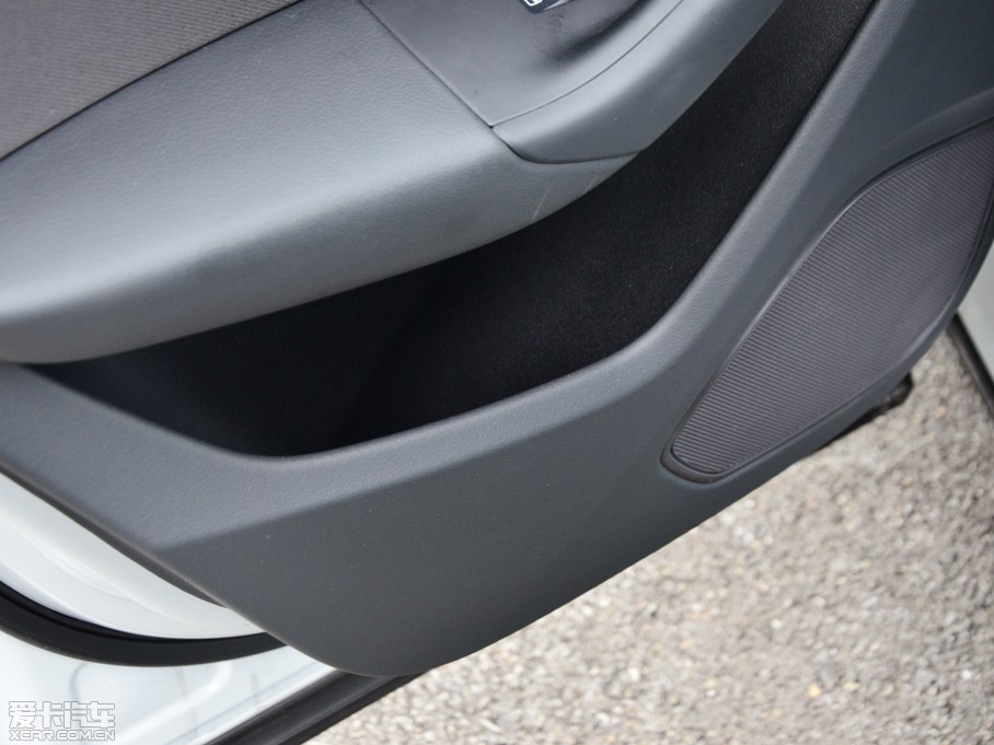 2015WQ3 30 TFSI (bio)(zhn)