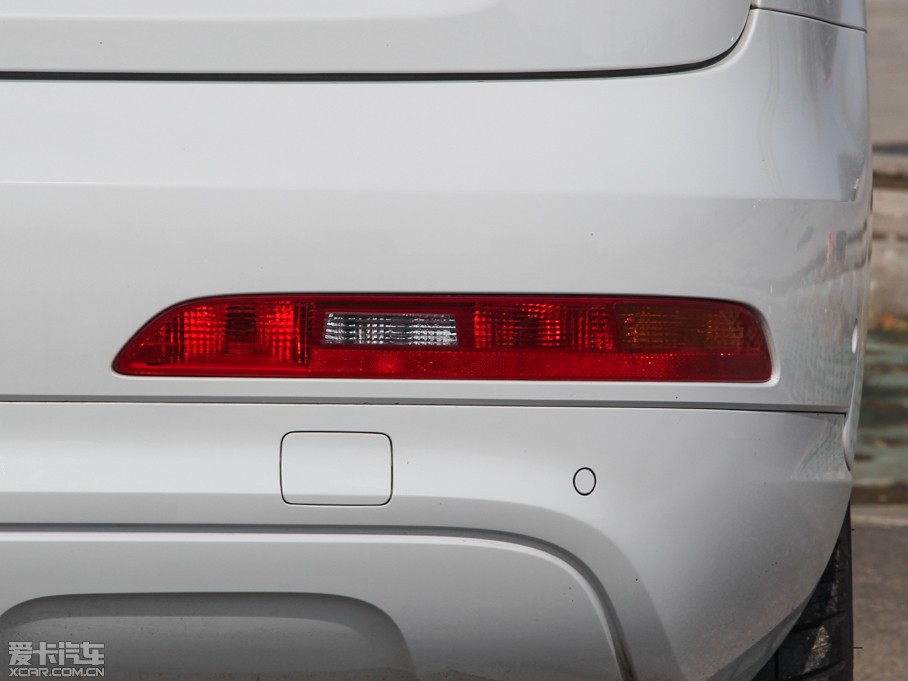 2015?yun)WQ3 35 TFSI quattro A