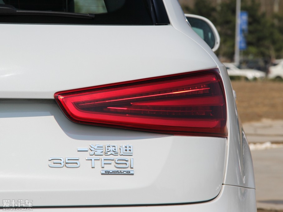 2015WQ3 35 TFSI quattro A