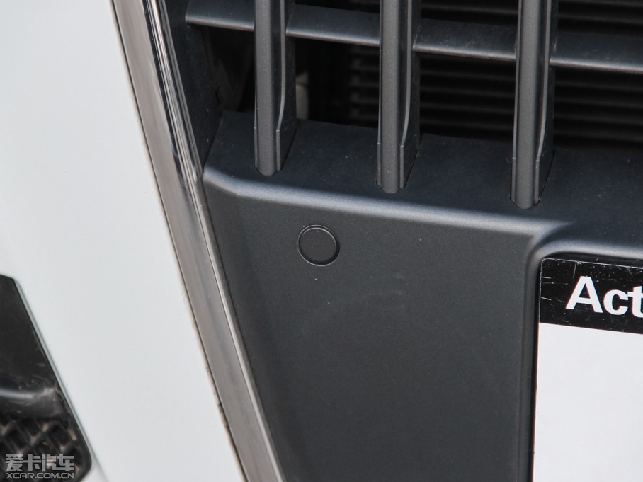 2015?yun)WQ3 35 TFSI quattro A