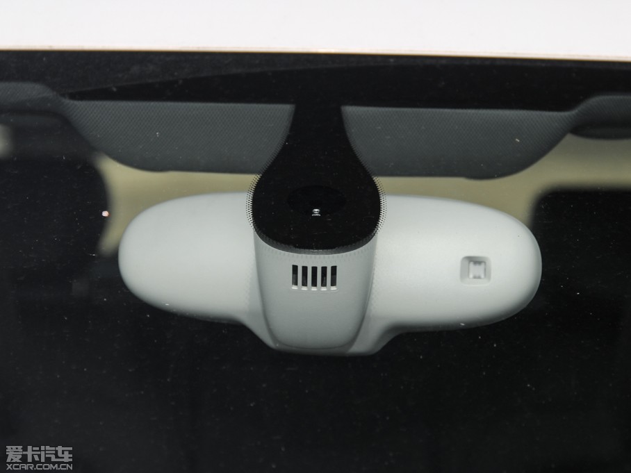 2015WQ3 35 TFSI quattro A