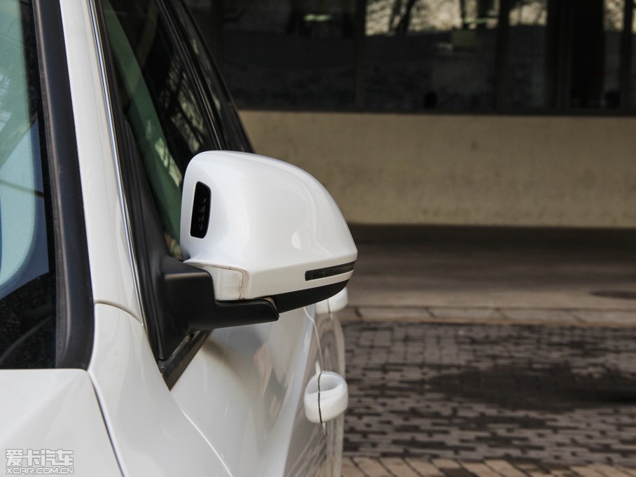 2015WQ3 35 TFSI quattro A