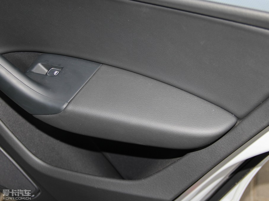 2015WQ3 35 TFSI quattro A