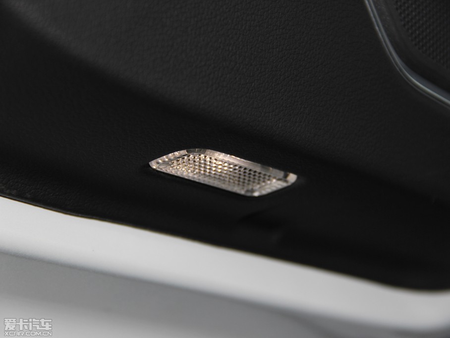 2015WQ3 35 TFSI quattro A