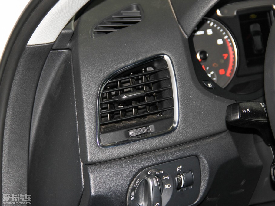 2015WQ3 35 TFSI quattro A