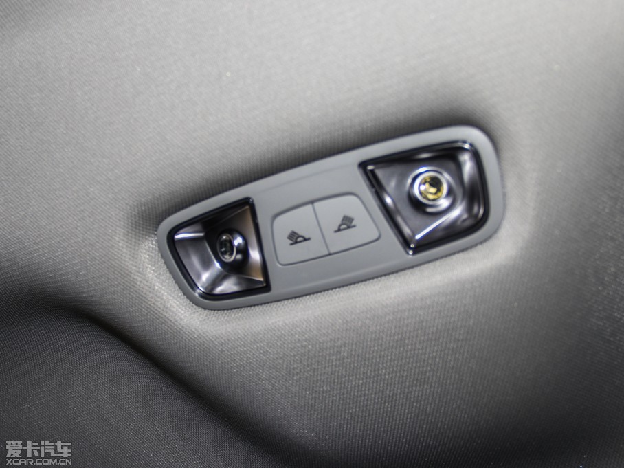 2015WQ3 35 TFSI quattro A