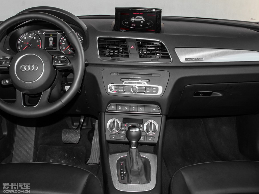 2015?yun)WQ3 35 TFSI quattro A