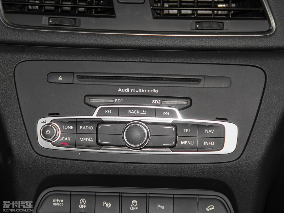 2015?yun)WQ3 35 TFSI quattro A