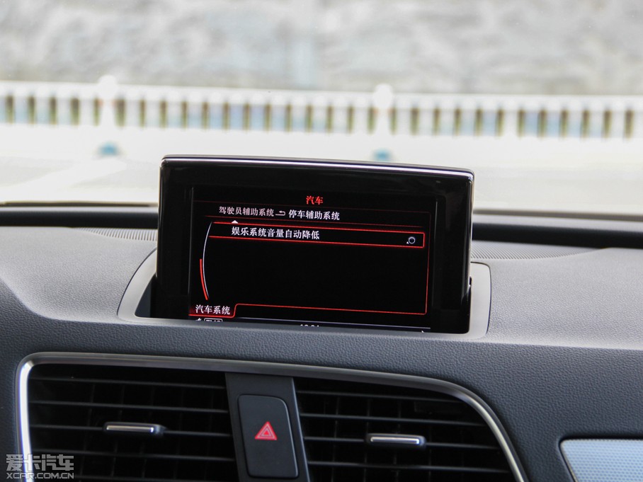 2015WQ3 35 TFSI quattro A