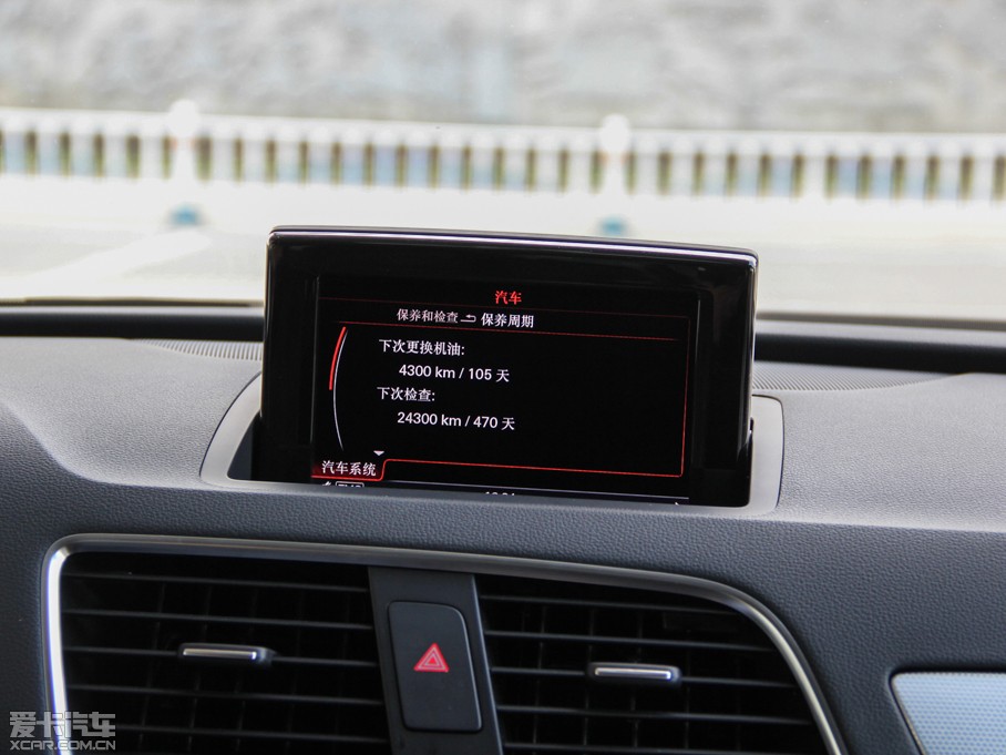 2015?yun)WQ3 35 TFSI quattro A