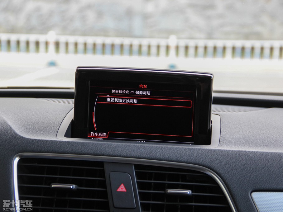 2015WQ3 35 TFSI quattro A