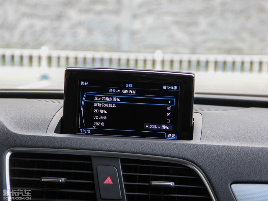 2015?yun)WQ3 35 TFSI quattro A