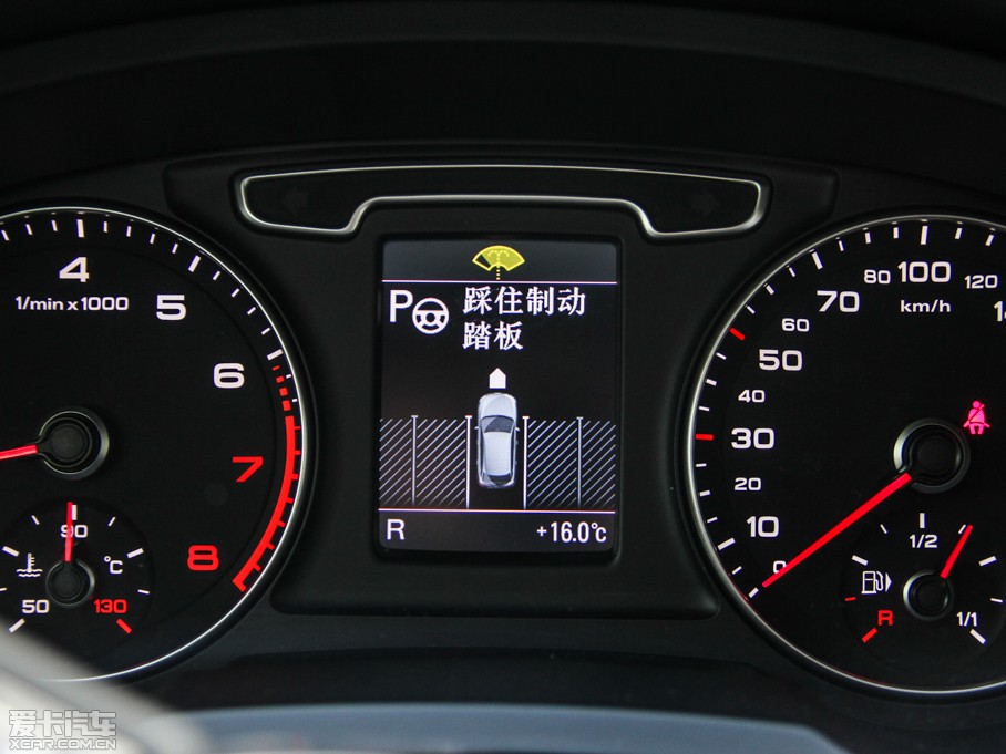 2015WQ3 35 TFSI quattro A