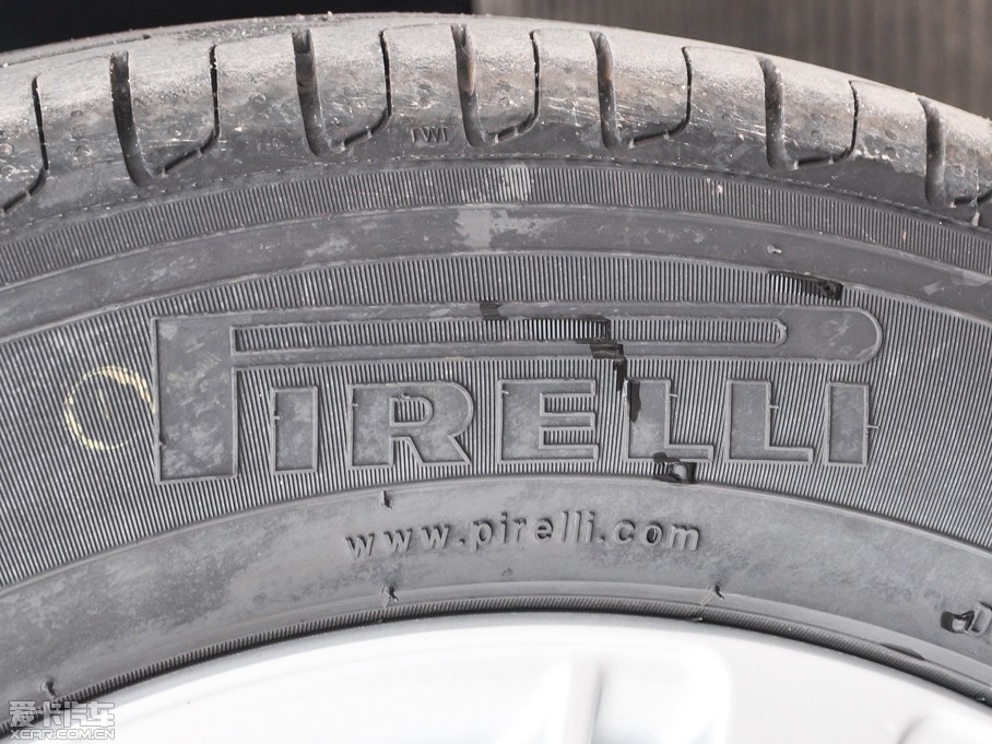 2015?yun)WQ3 35 TFSI m