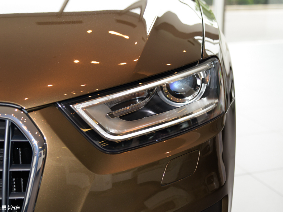 2015WQ3 35 TFSI quattro 300fo