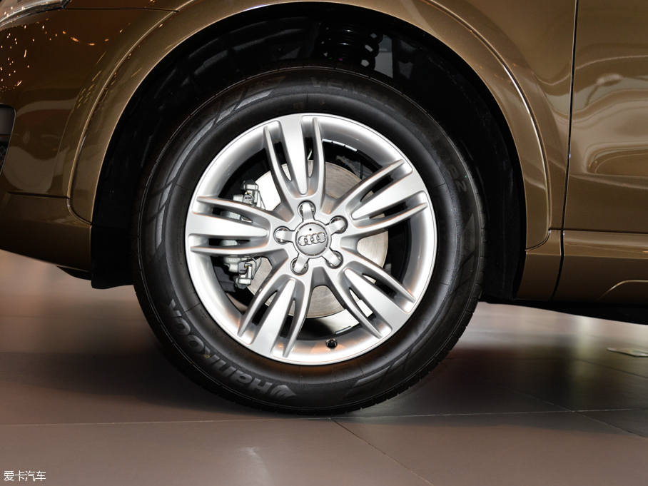 2015WQ3 35 TFSI quattro 300fo