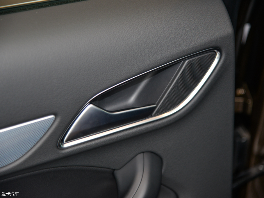 2015WQ3 35 TFSI quattro 300fo