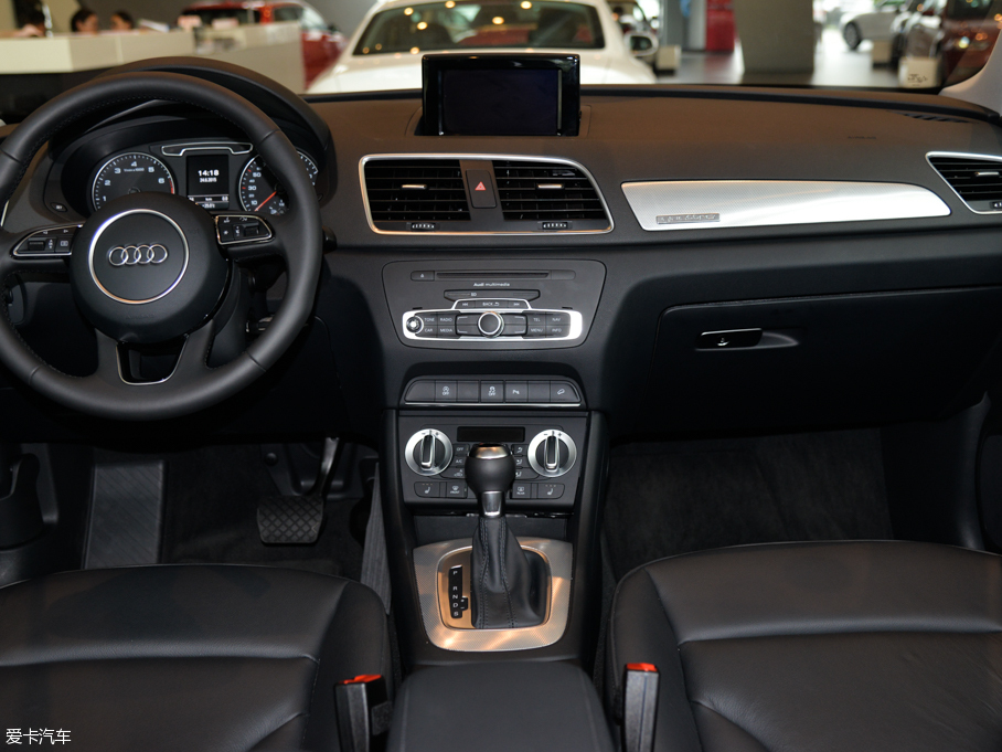 2015WQ3 35 TFSI quattro 300fo